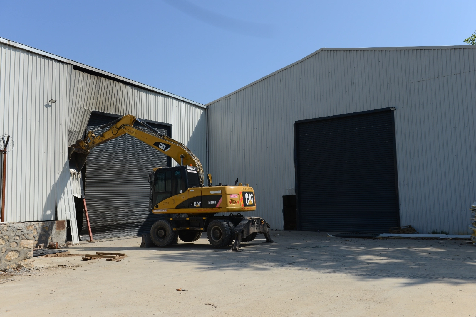 Bursa Nilüfer’de kaçak depoya geçit yok