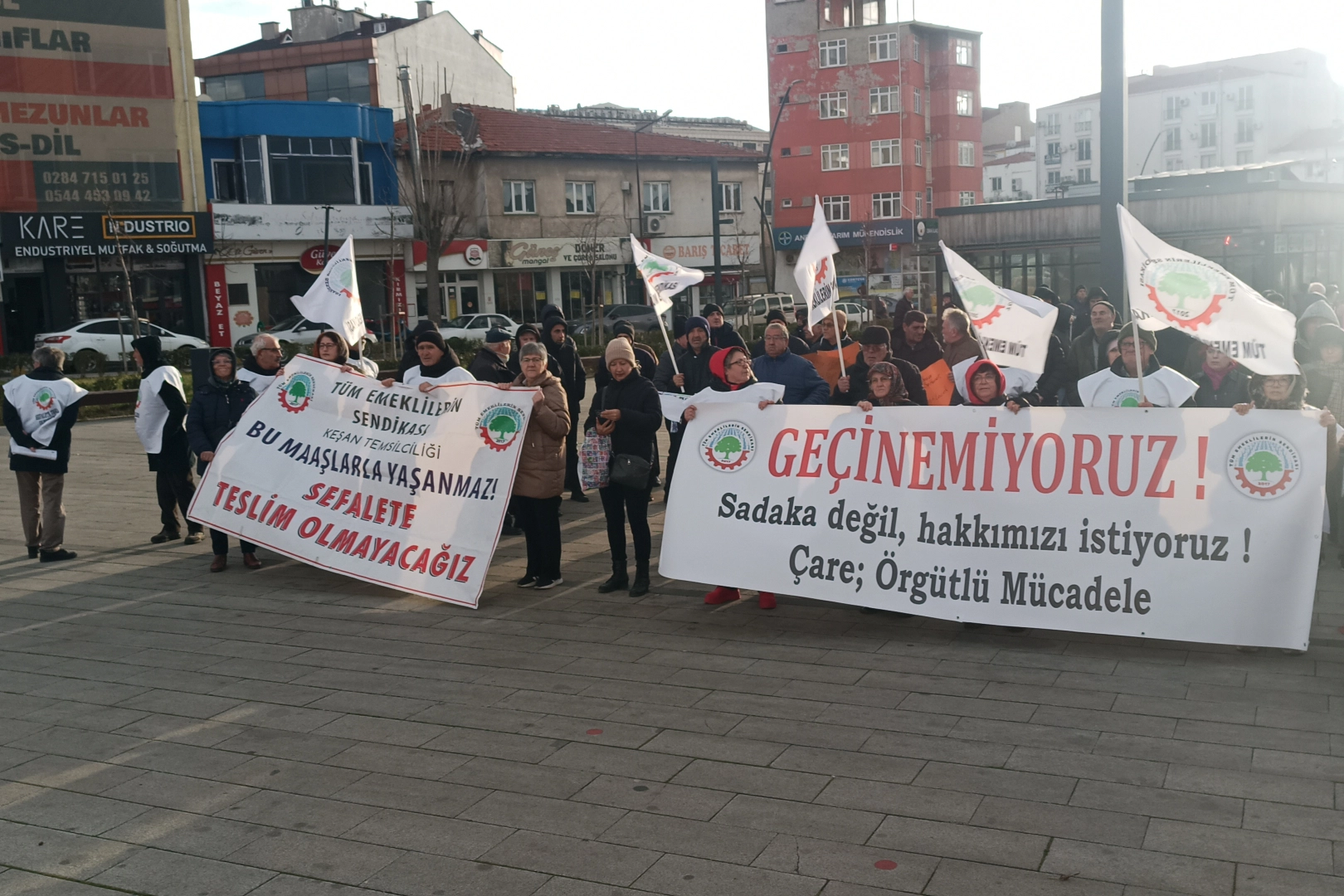 Emekliler Keşan’da geçim isyanını yükseltti